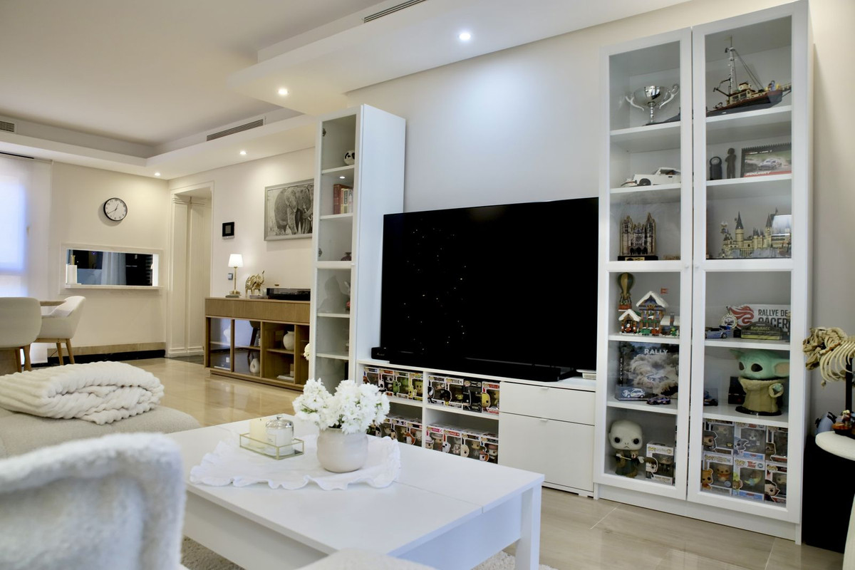 Appartement te koop in Estepona | 1 slaapkamers H5293543