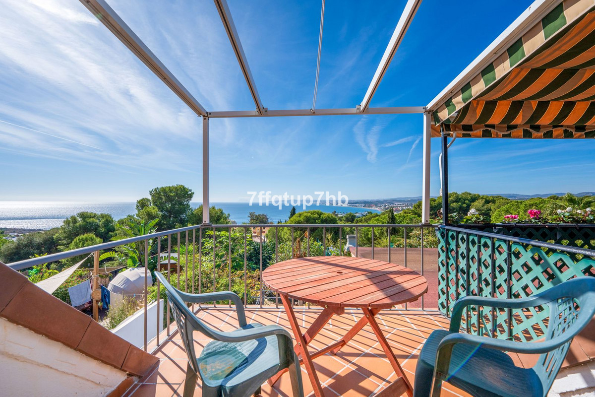 Appartement te koop in Estepona | 4 slaapkamers H5293558