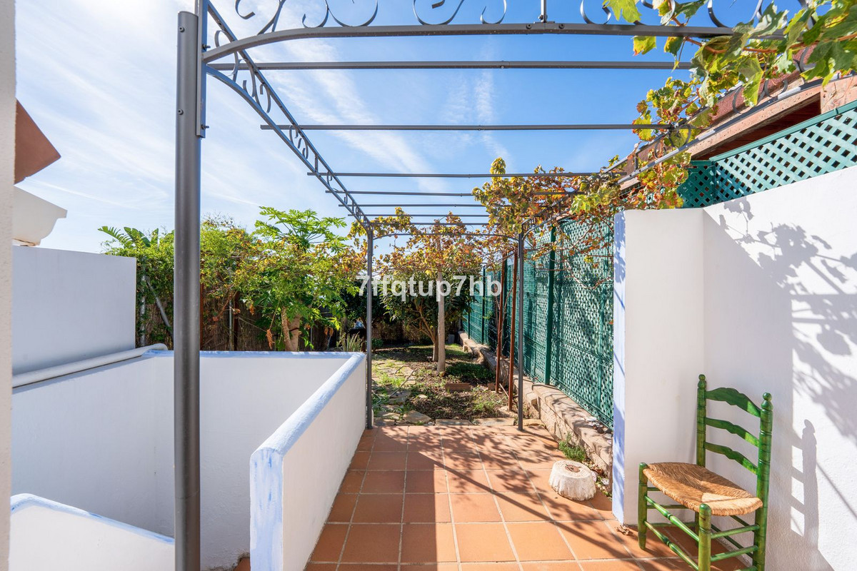 Appartement te koop in Estepona | 4 slaapkamers H5293558