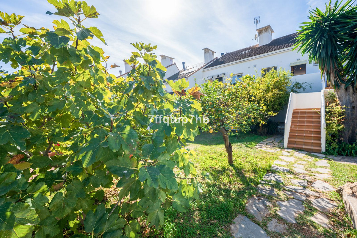 Appartement te koop in Estepona | 4 slaapkamers H5293558