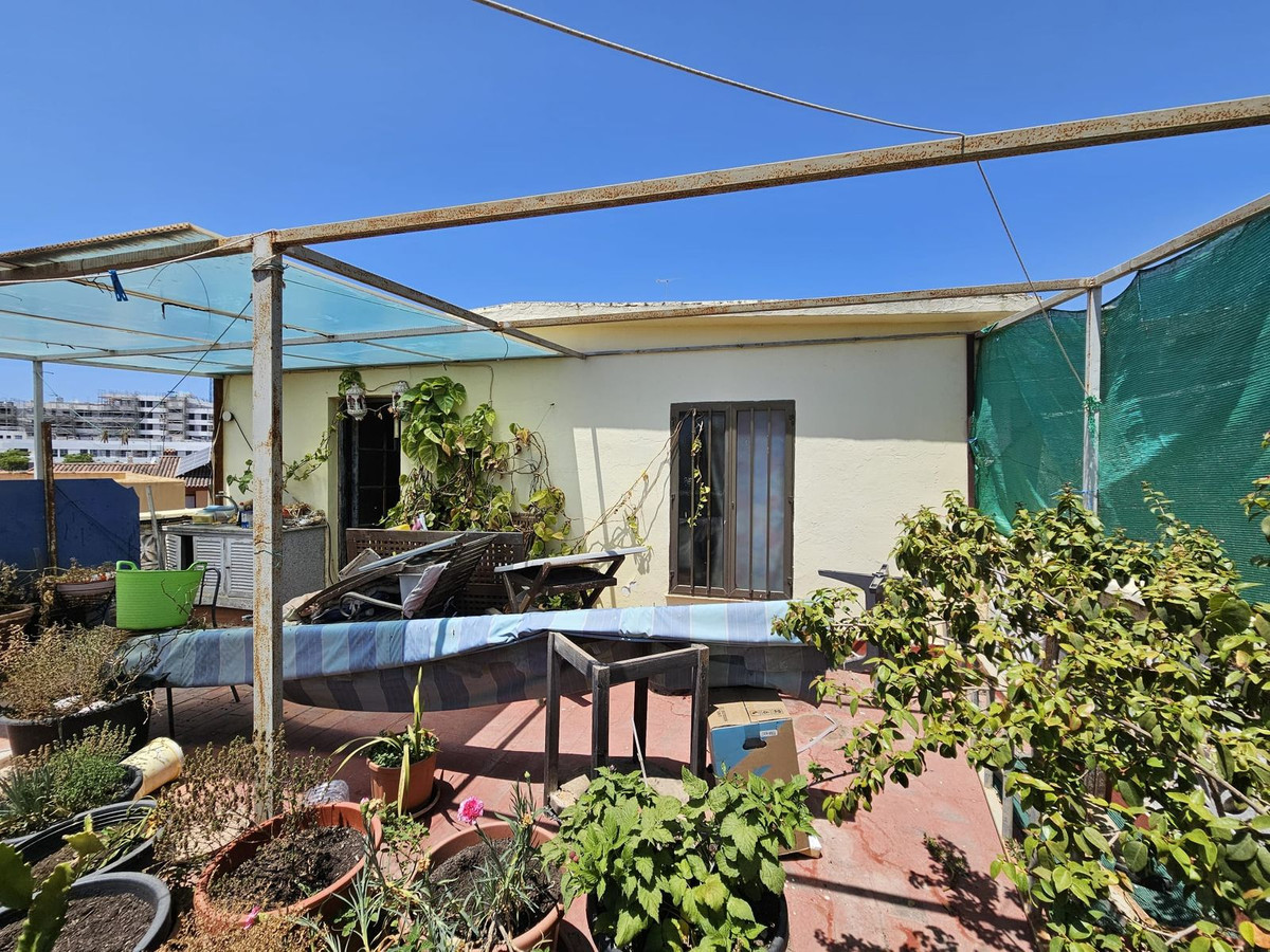 Huis te koop in Estepona | 5 slaapkamers H5294053