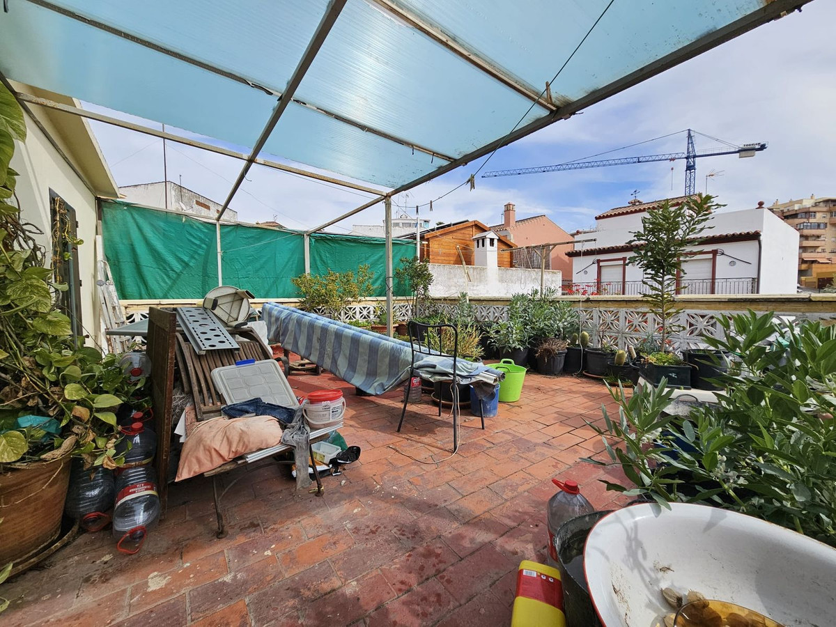 Huis te koop in Estepona | 5 slaapkamers H5294053