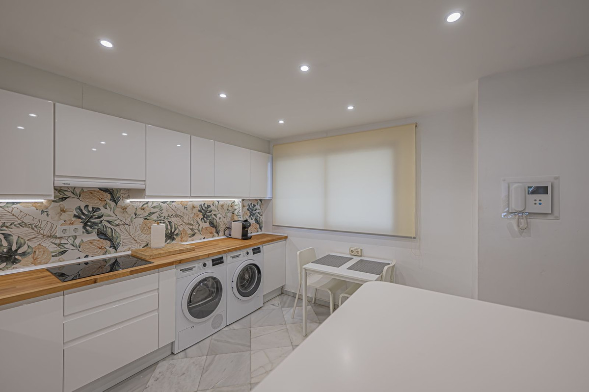 Appartement te koop in Estepona | 2 slaapkamers H5294080