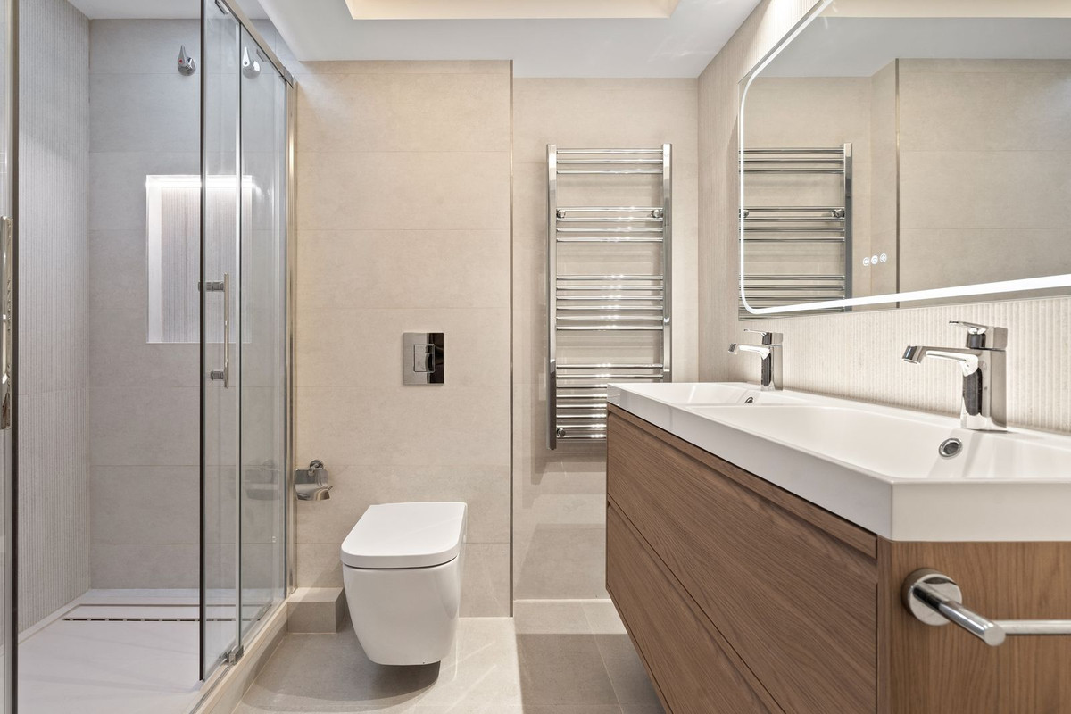 Huis te koop in Estepona | 2 slaapkamers H5294584