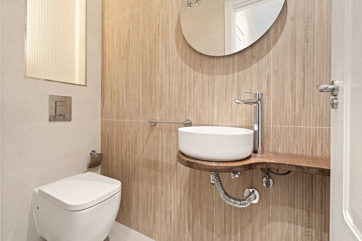 Huis te koop in Estepona | 2 slaapkamers H5294584