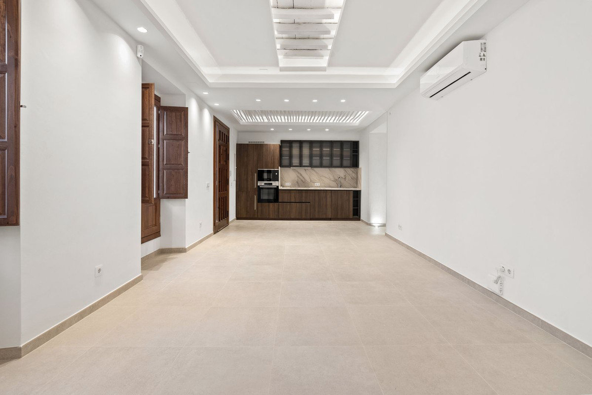 Huis te koop in Estepona | 2 slaapkamers H5294584