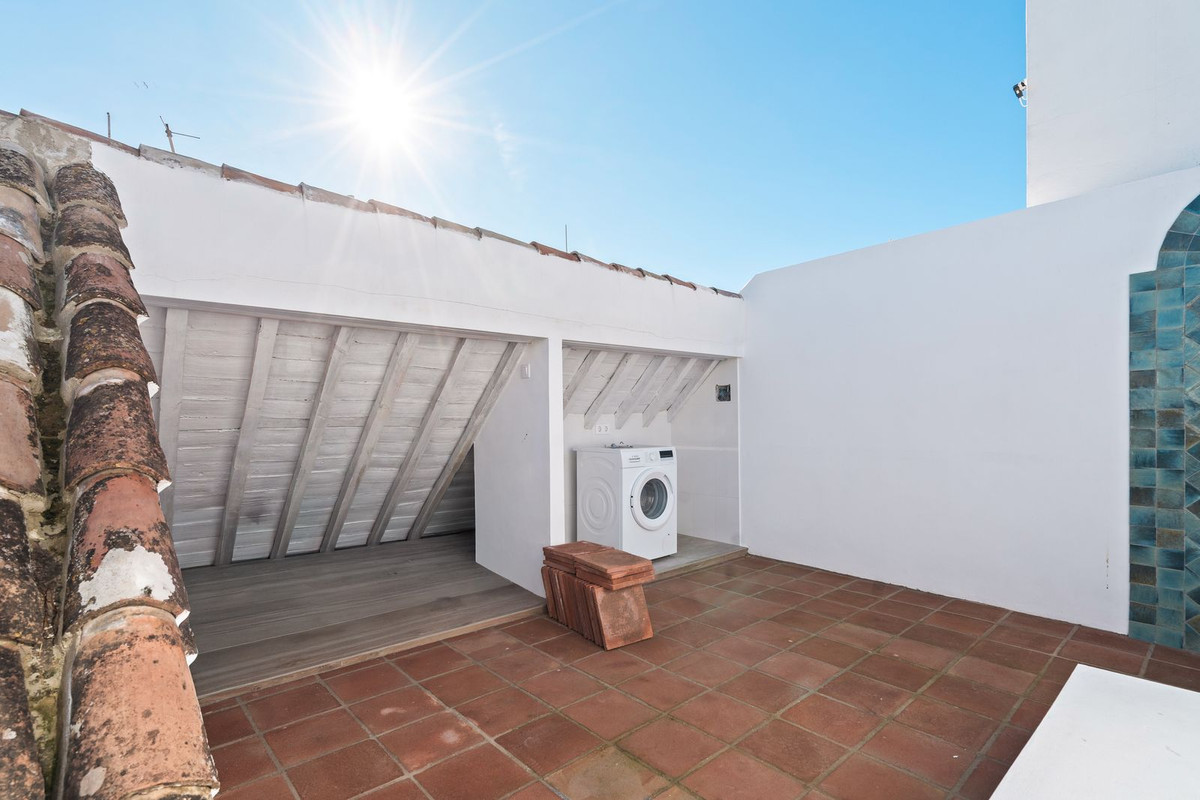 Huis te koop in Estepona | 2 slaapkamers H5294584