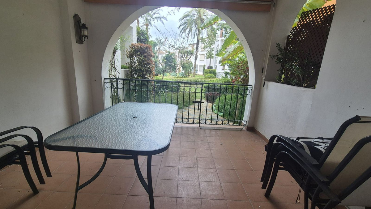 Appartement te koop in Estepona | 3 slaapkamers H5294785