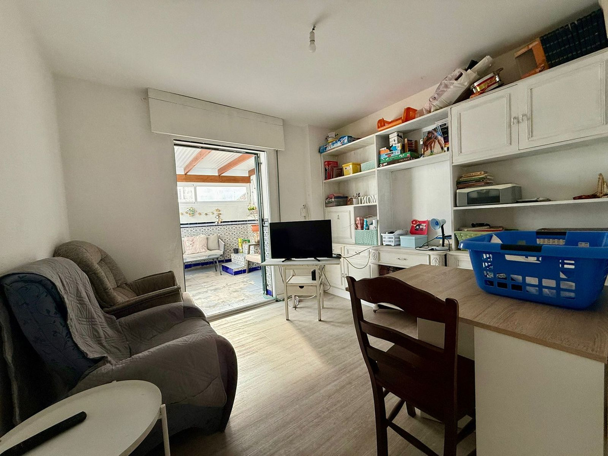 Appartement te koop in Estepona | 4 slaapkamers H5294788