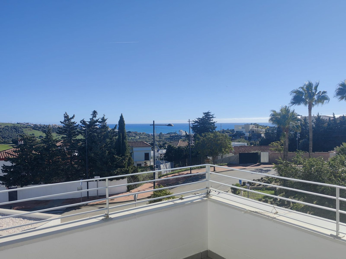 Penthouse te koop in Estepona | 2 slaapkamers H5295277