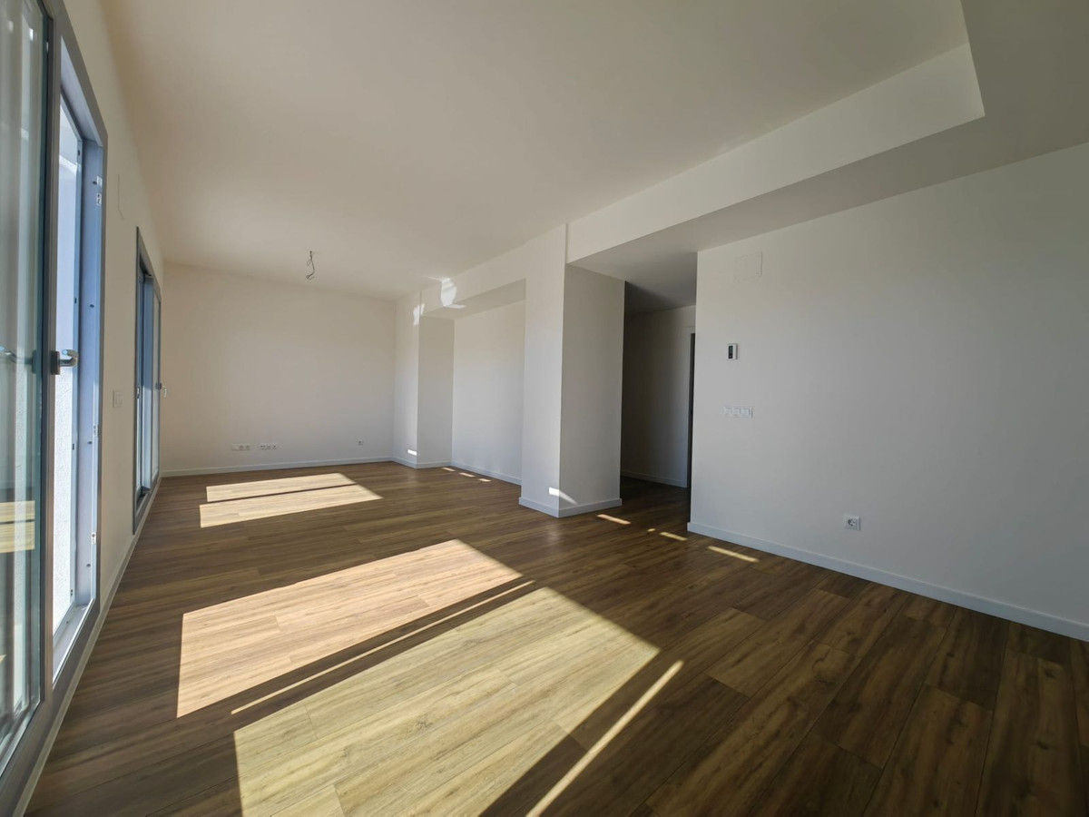 Penthouse te koop in Estepona | 2 slaapkamers H5295277