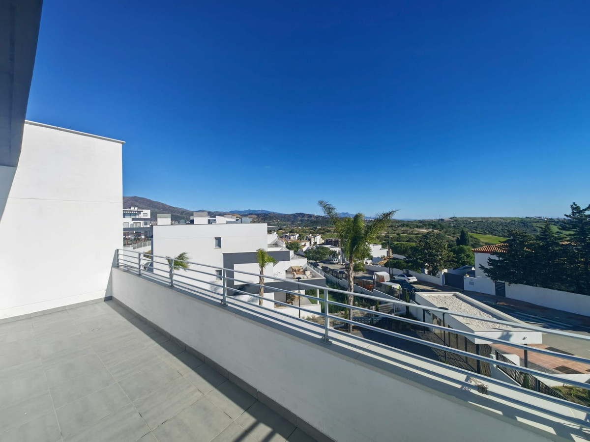 Penthouse te koop in Estepona | 2 slaapkamers H5295277