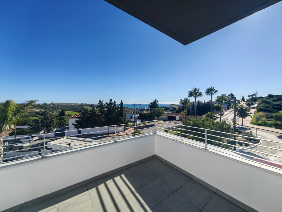 Penthouse te koop in Estepona | 2 slaapkamers H5295277