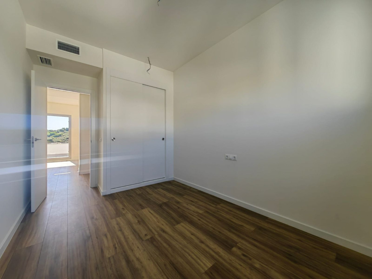 Penthouse te koop in Estepona | 2 slaapkamers H5295277