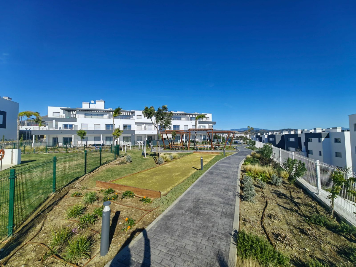 Penthouse te koop in Estepona | 2 slaapkamers H5295277