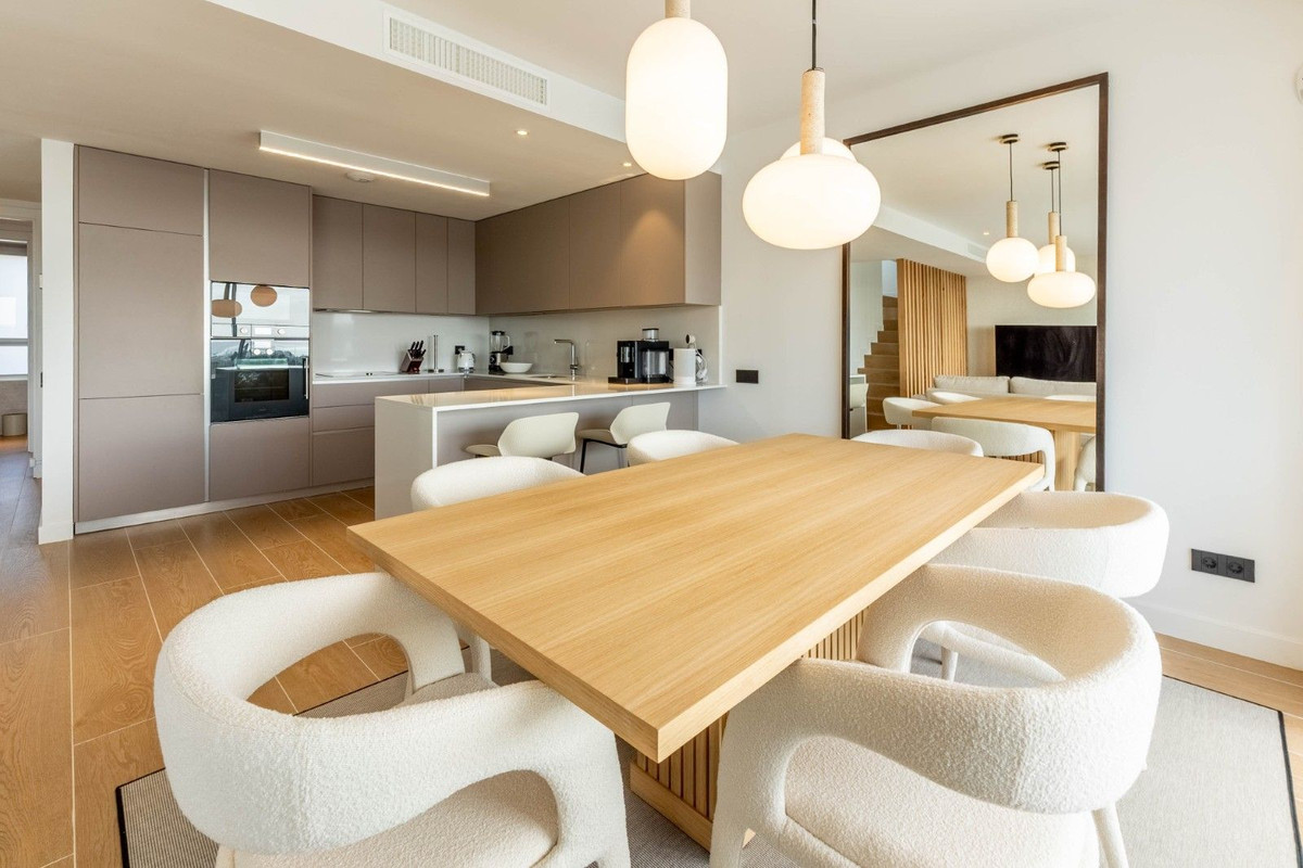 Penthouse te koop in Estepona | 3 slaapkamers H5295730