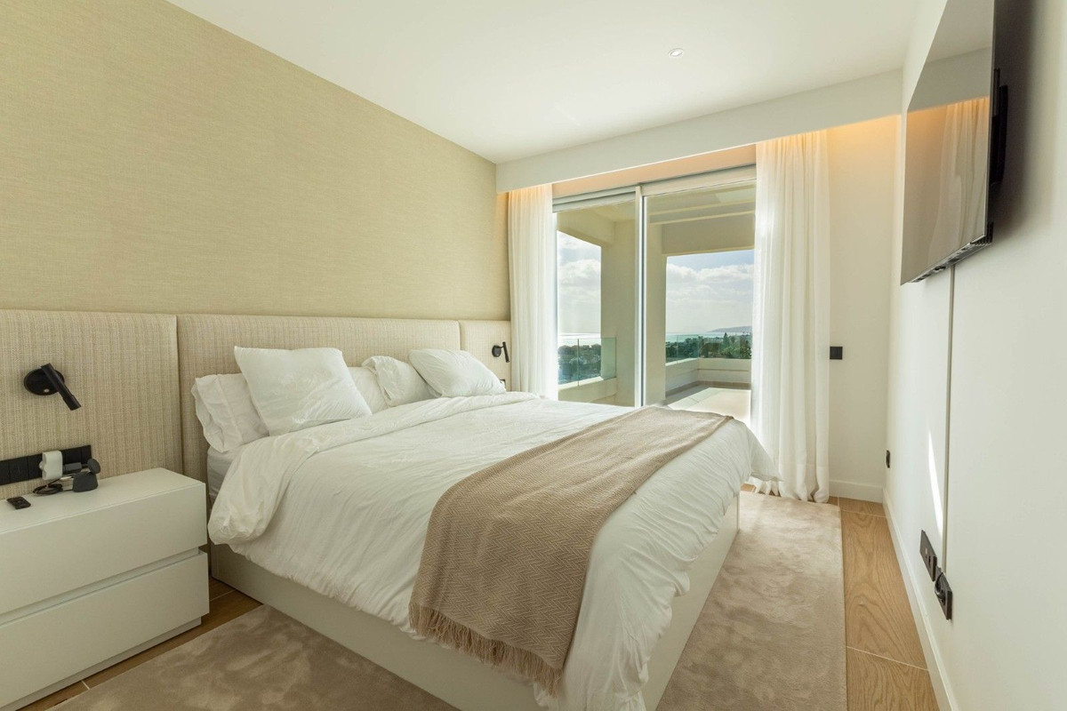 Penthouse te koop in Estepona | 3 slaapkamers H5295730