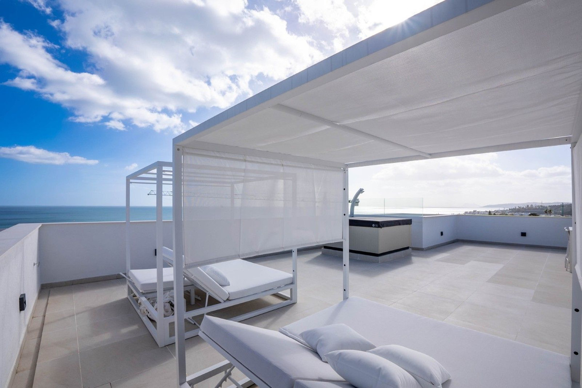 Penthouse te koop in Estepona | 3 slaapkamers H5295730