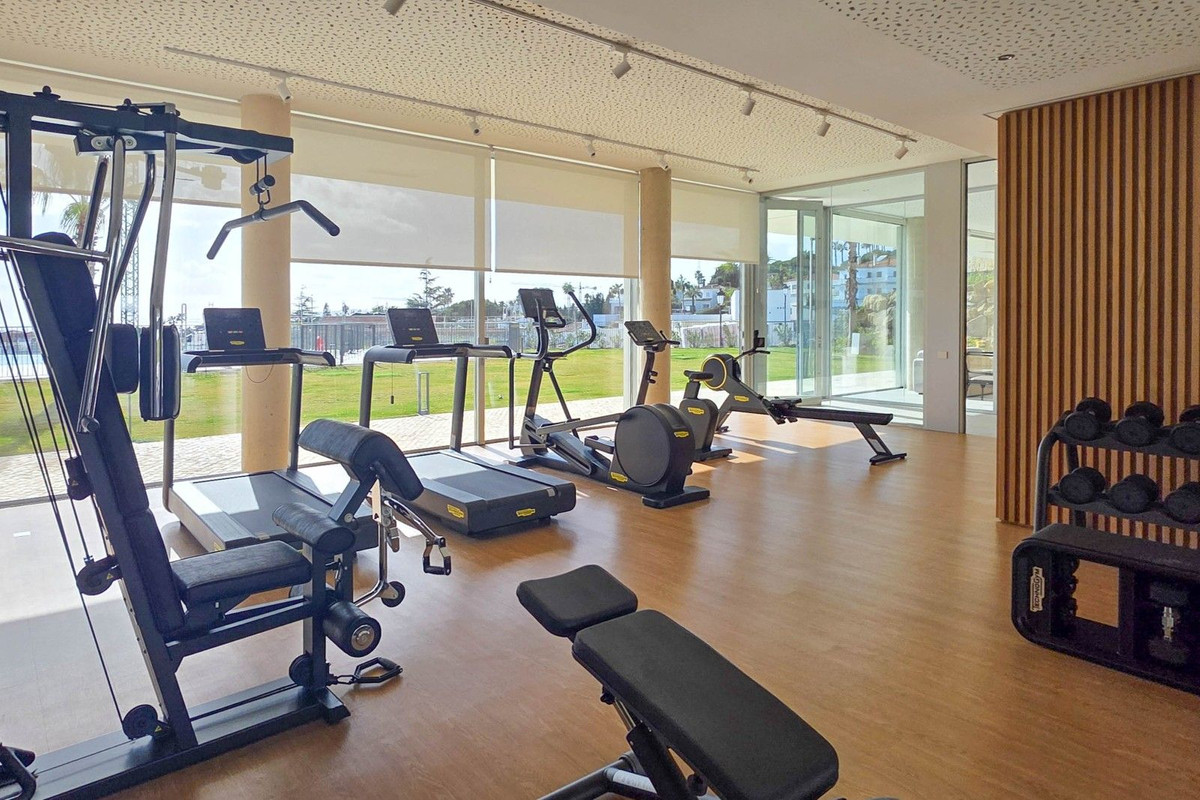 Penthouse te koop in Estepona | 3 slaapkamers H5295730