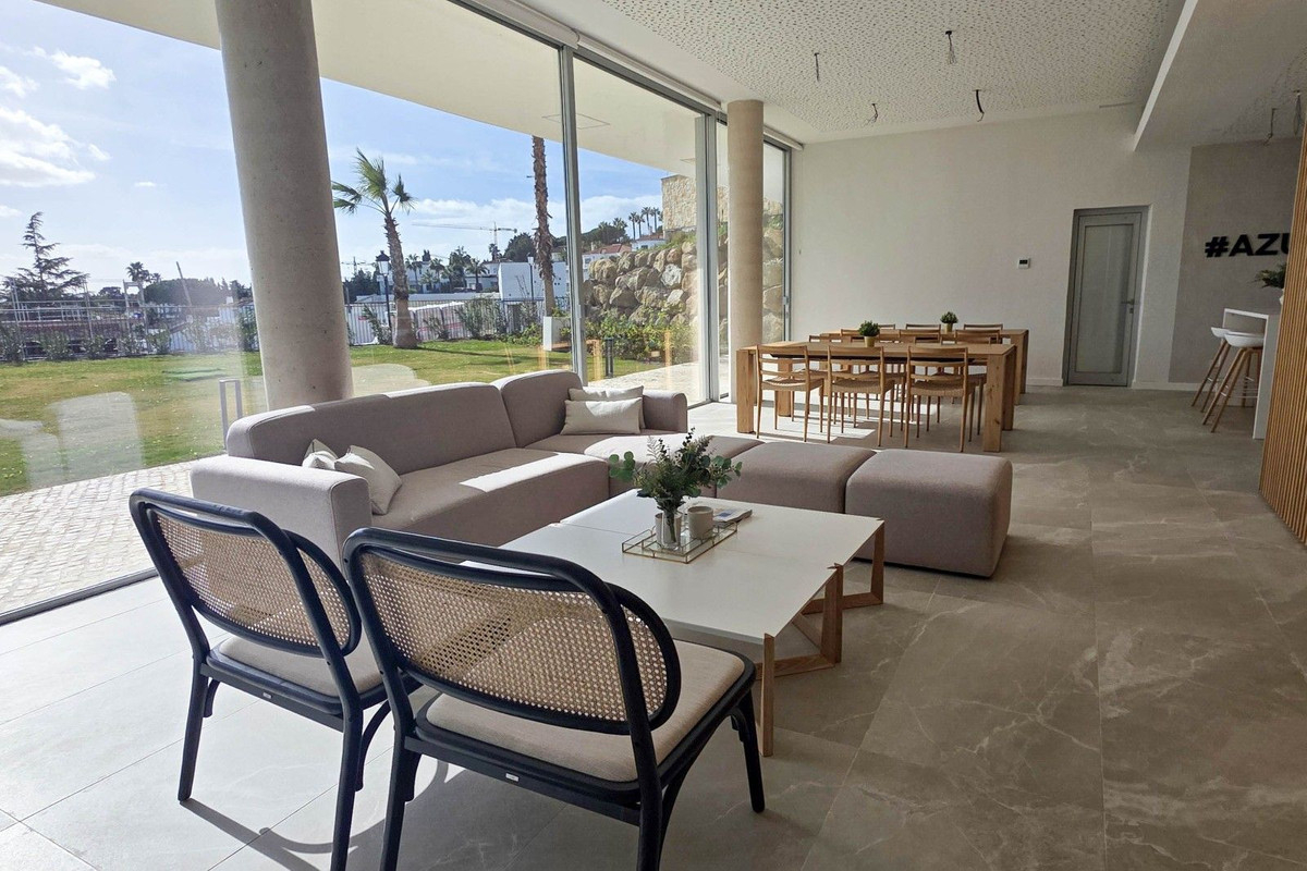 Penthouse te koop in Estepona | 3 slaapkamers H5295730