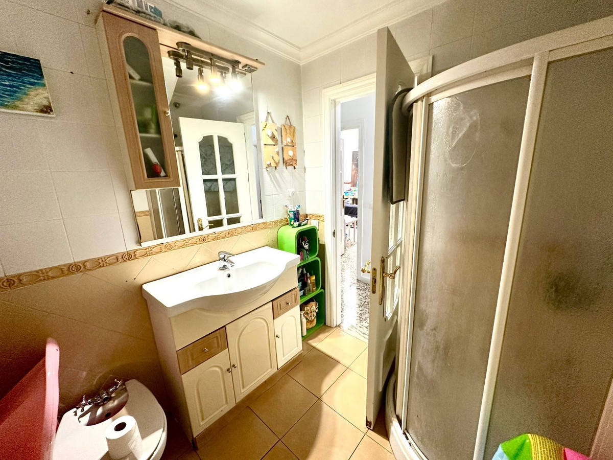 Appartement te koop in Estepona | 2 slaapkamers H5295769