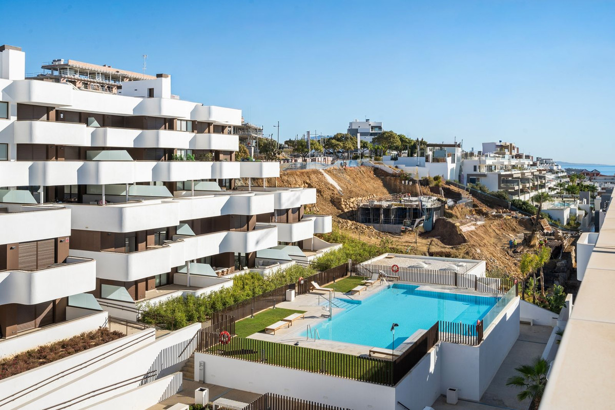 Penthouse te koop in Estepona | 3 slaapkamers H5295775