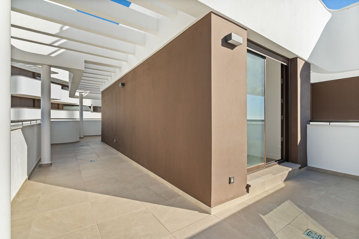 Penthouse te koop in Estepona | 3 slaapkamers H5295775