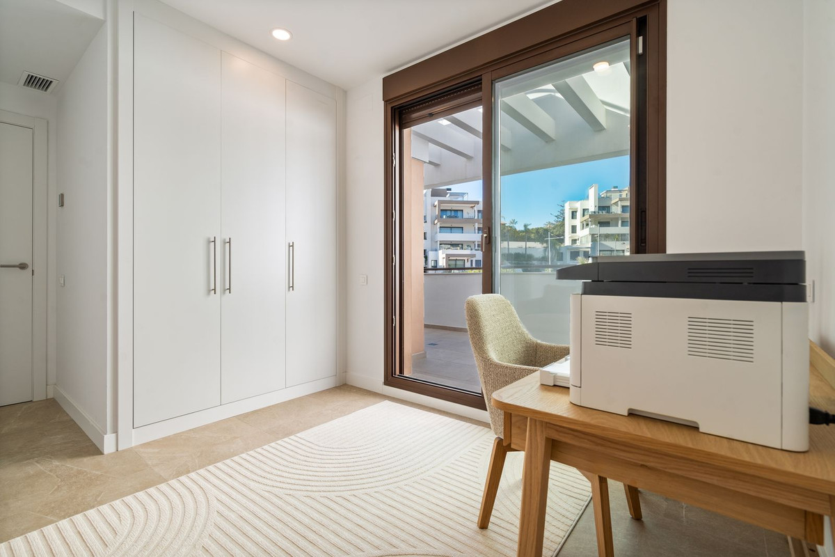 Penthouse te koop in Estepona | 3 slaapkamers H5295775
