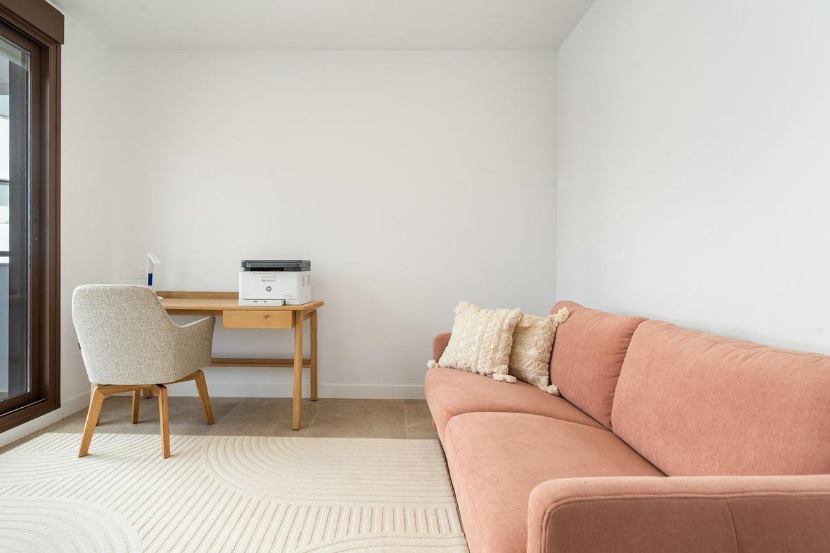 Penthouse te koop in Estepona | 3 slaapkamers H5295775