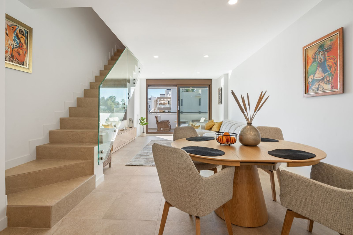 Penthouse te koop in Estepona | 3 slaapkamers H5295775