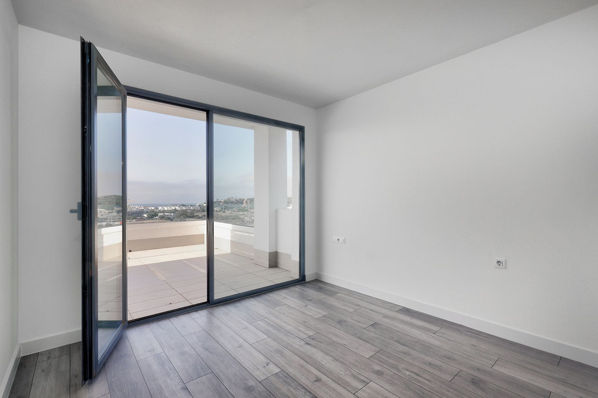 Penthouse te koop in Estepona | 3 slaapkamers H5295823