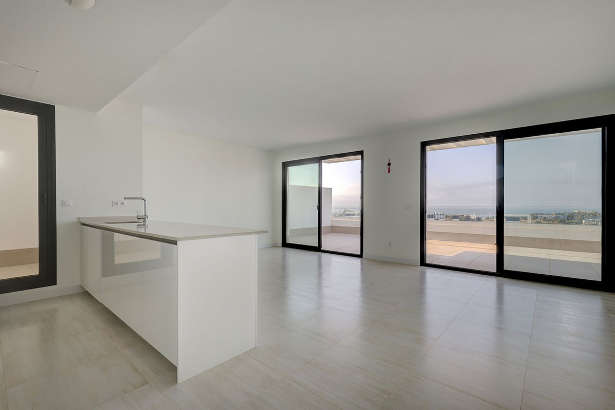 Penthouse te koop in Estepona | 3 slaapkamers H5295823