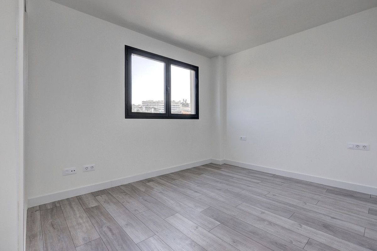 Penthouse te koop in Estepona | 3 slaapkamers H5295823
