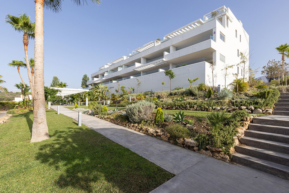 Penthouse te koop in Estepona | 3 slaapkamers H5295823