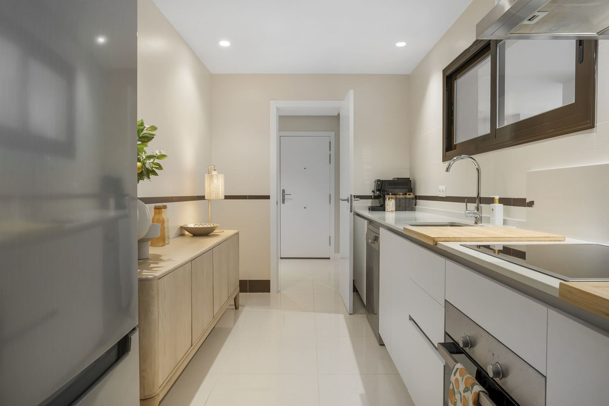 Appartement te koop in Estepona | 2 slaapkamers H5295850