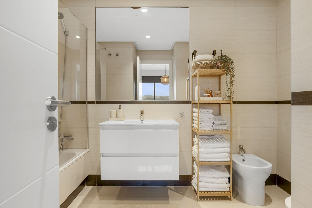 Appartement te koop in Estepona | 2 slaapkamers H5295850