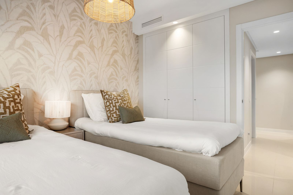 Appartement te koop in Estepona | 2 slaapkamers H5295850