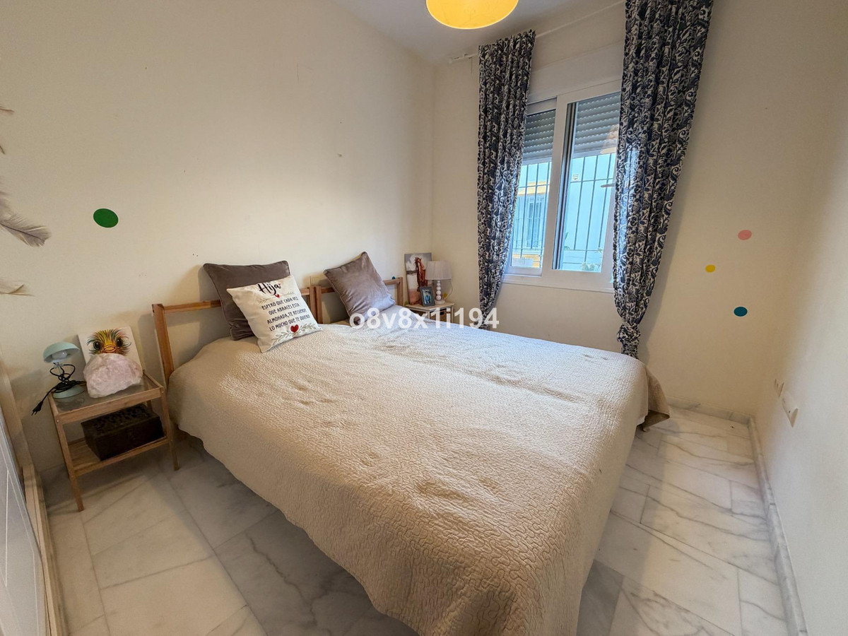 Appartement te koop in Estepona | 2 slaapkamers H5296024