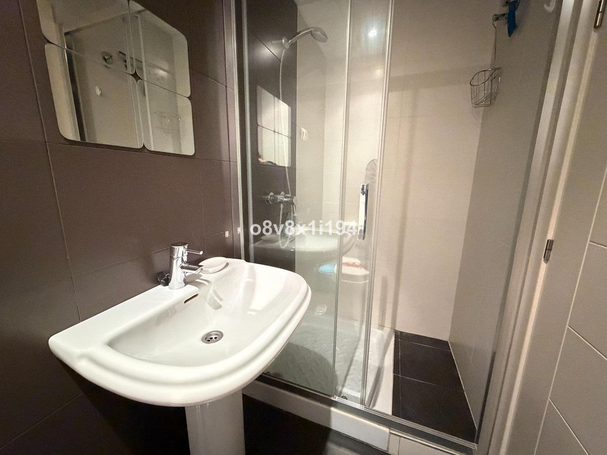 Appartement te koop in Estepona | 2 slaapkamers H5296024