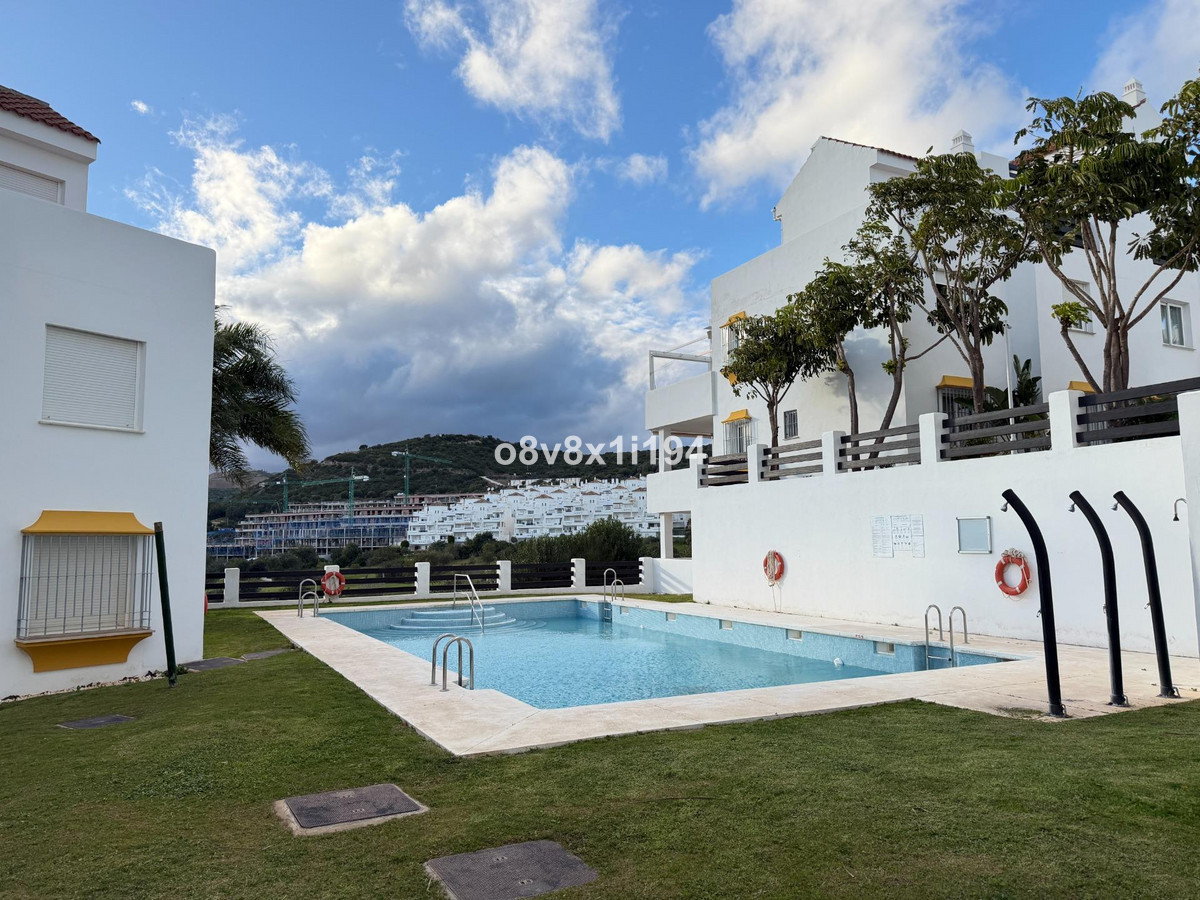 Appartement te koop in Estepona | 2 slaapkamers H5296024