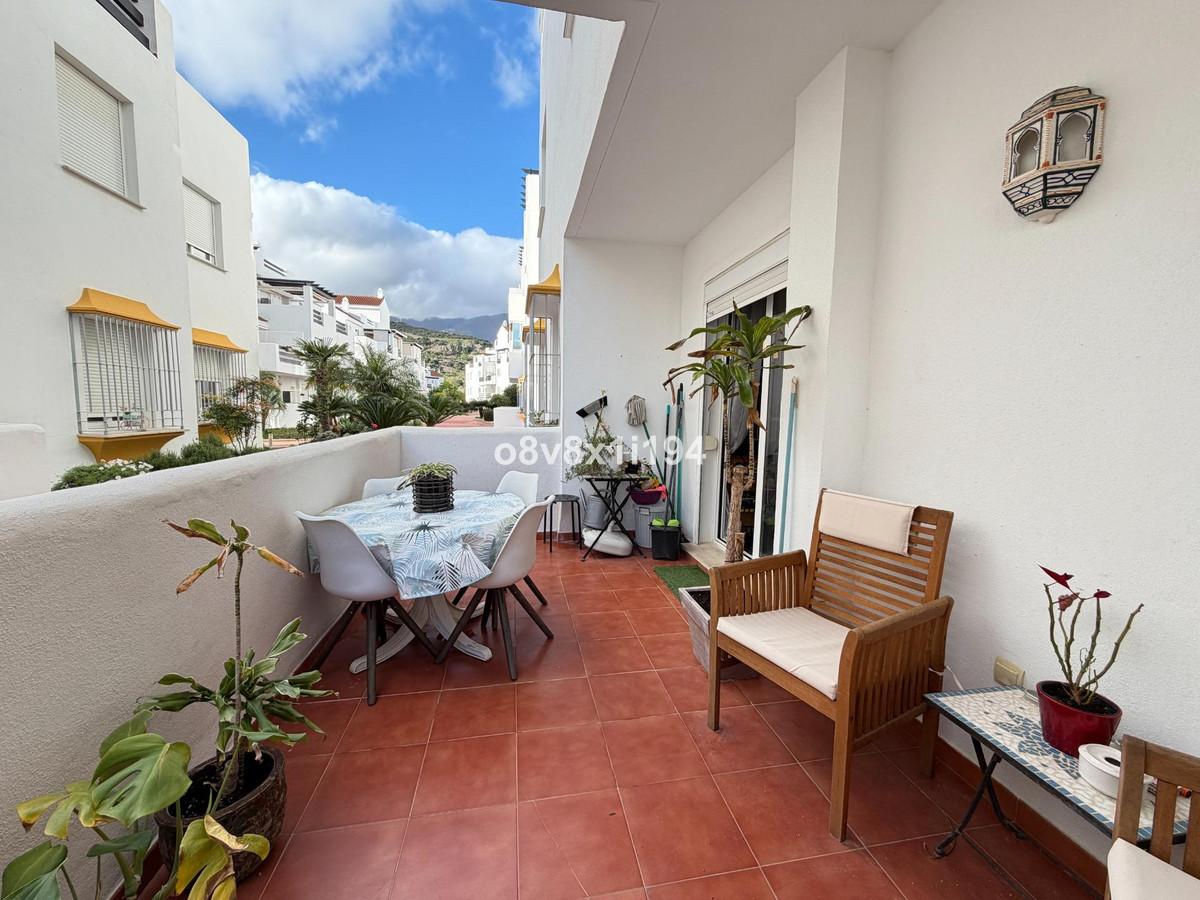 Appartement te koop in Estepona | 2 slaapkamers H5296024