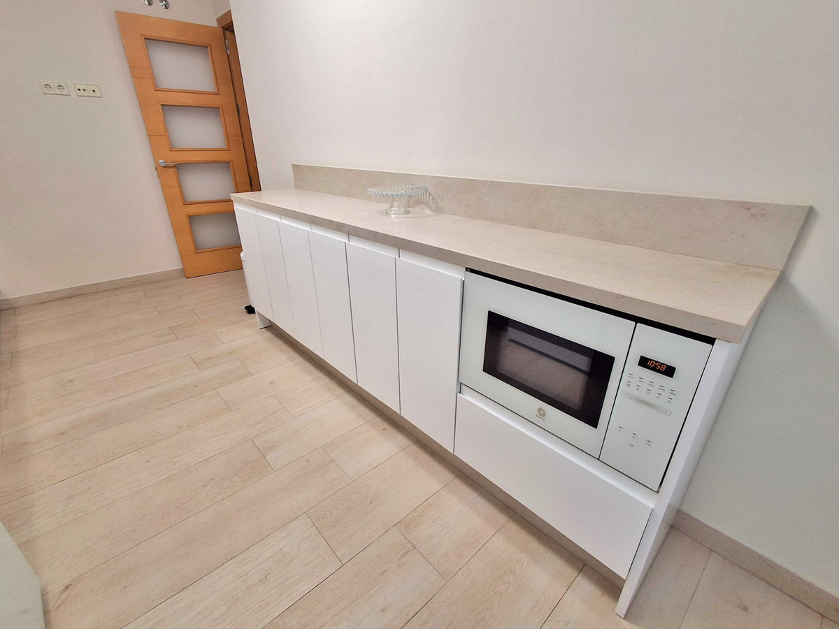 Appartement te koop in Estepona | 3 slaapkamers H5296105