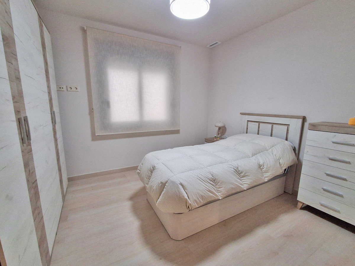 Appartement te koop in Estepona | 3 slaapkamers H5296105