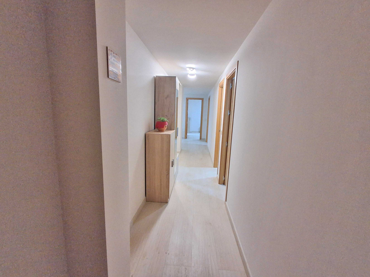 Appartement te koop in Estepona | 3 slaapkamers H5296105