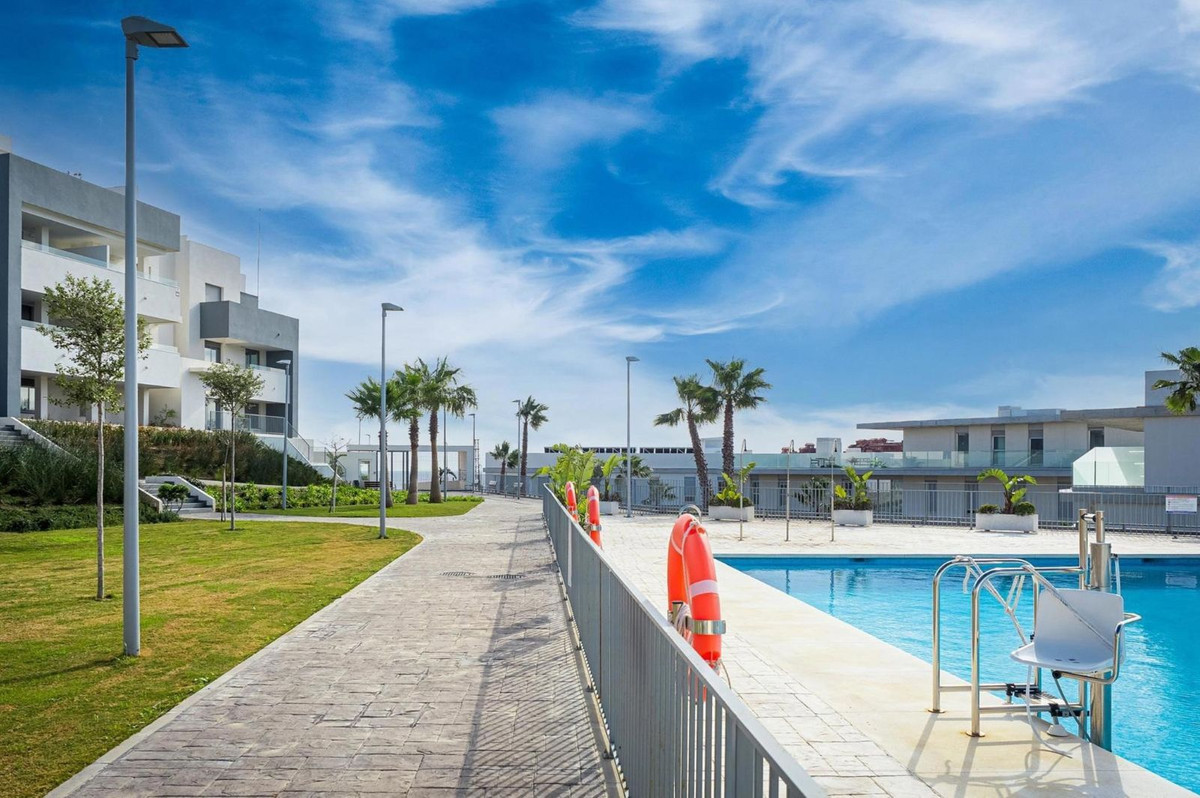 Penthouse te koop in Estepona | 3 slaapkamers H5296177