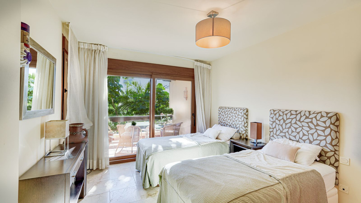 Appartement te koop in Estepona | 3 slaapkamers H5297398