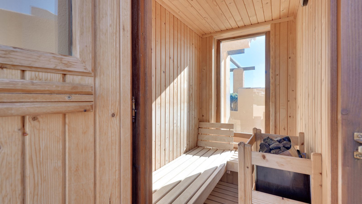 Appartement te koop in Estepona | 3 slaapkamers H5297398