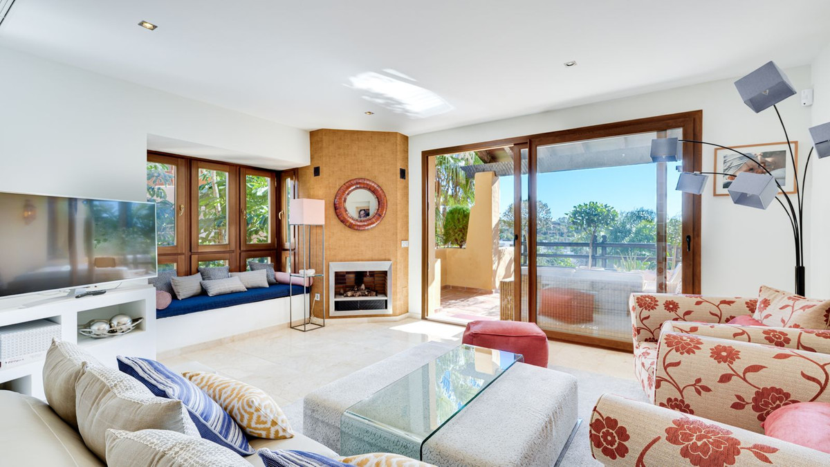 Appartement te koop in Estepona | 3 slaapkamers H5297398