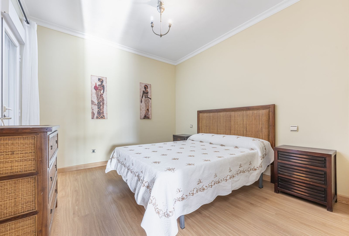 Appartement te koop in Estepona | 2 slaapkamers H5297425