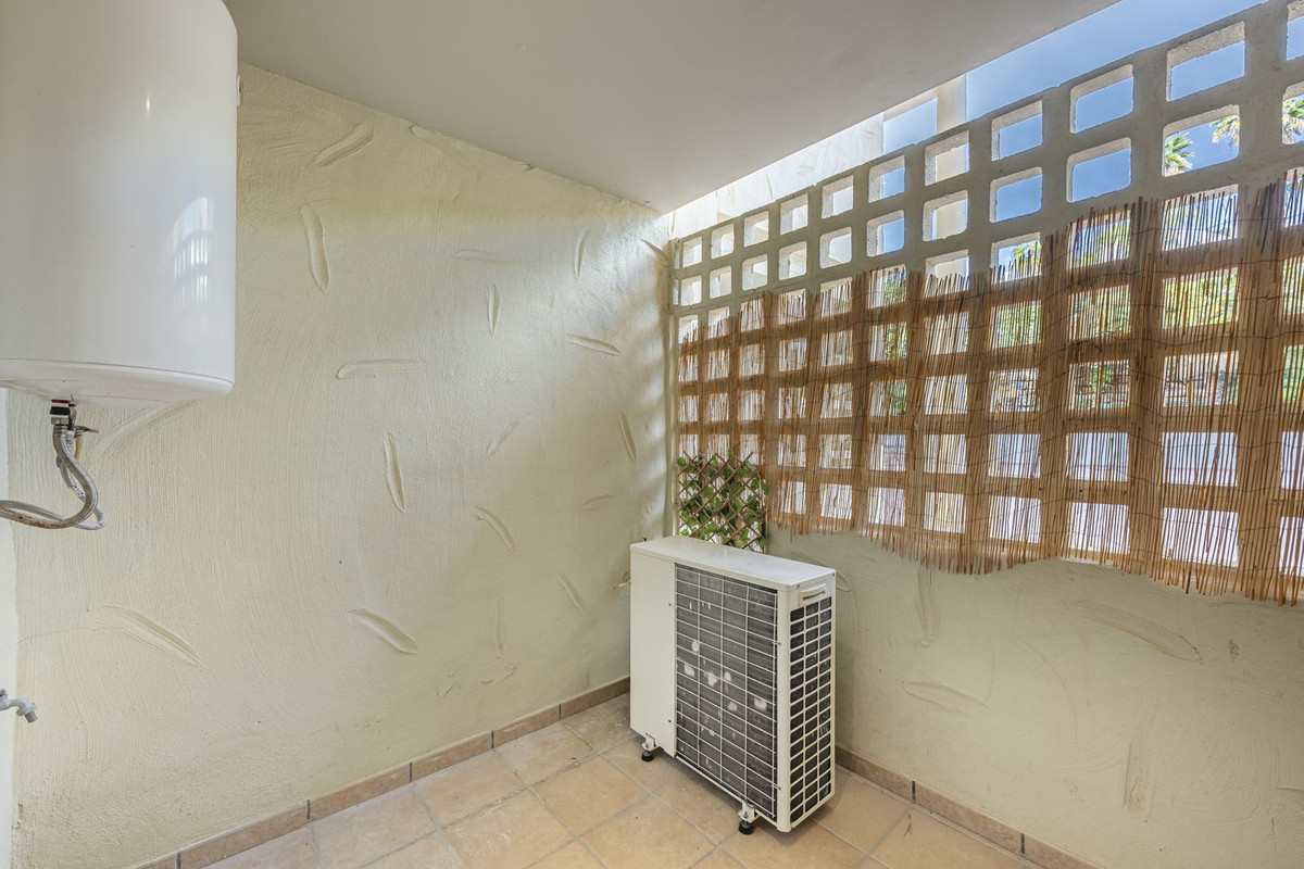 Appartement te koop in Estepona | 2 slaapkamers H5297425